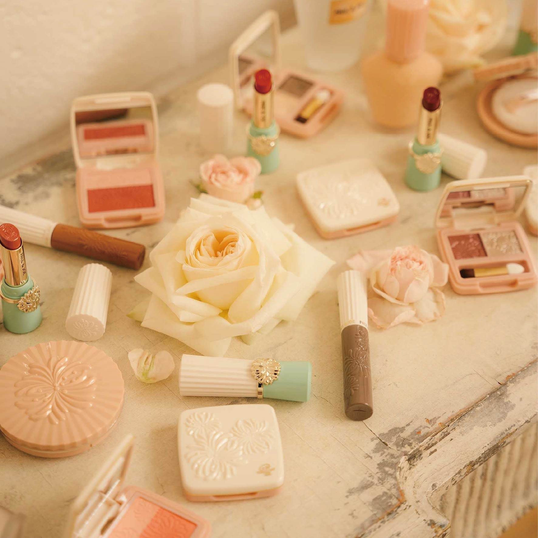 ABOUT PAUL & JOE｜ポール ＆ ジョー公式オンラインストア｜ポール